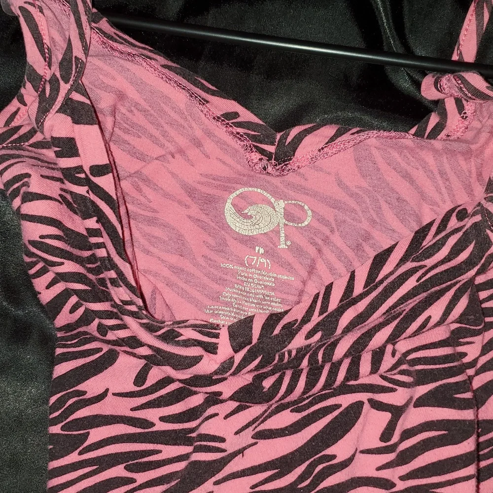 Pink Zebra Print Tank top Clawdeen Monster High Shirt - Picture 3 of 4